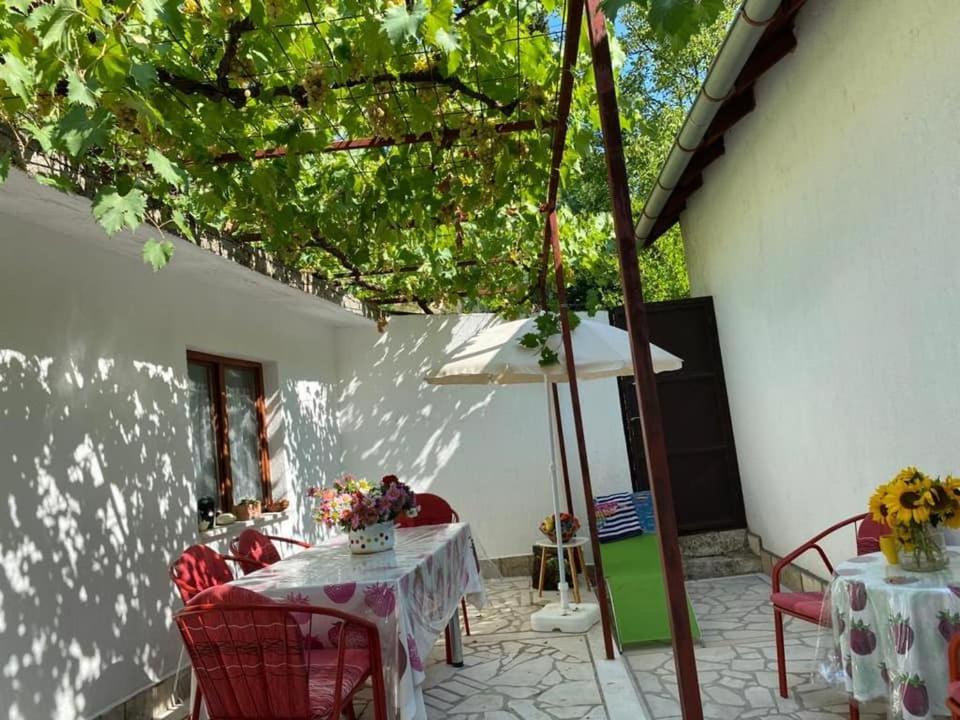 Holiday Home Sarin Most Stolac Bagian luar foto